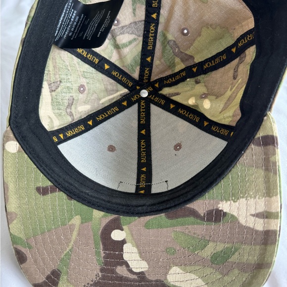 Burton Camo Hat - Picture 4 of 4